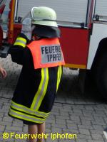 Ein kleiner Feuerwehrmann.